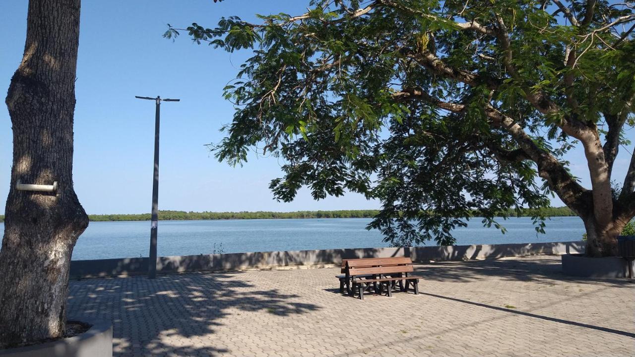 O Paraiso E Aqui Abrolhos - Suite Privativa, Cama De Casal, Ar Condicionado E Tv - Cafe Da Manha De Frente Para O Mar Caravelas Bagian luar foto